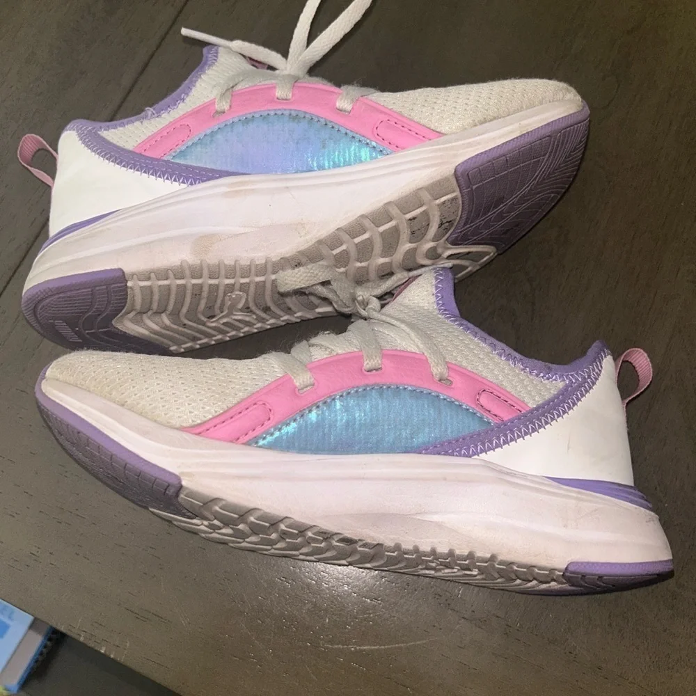 Soft Sophia 2 puma sneakers size 1.5c